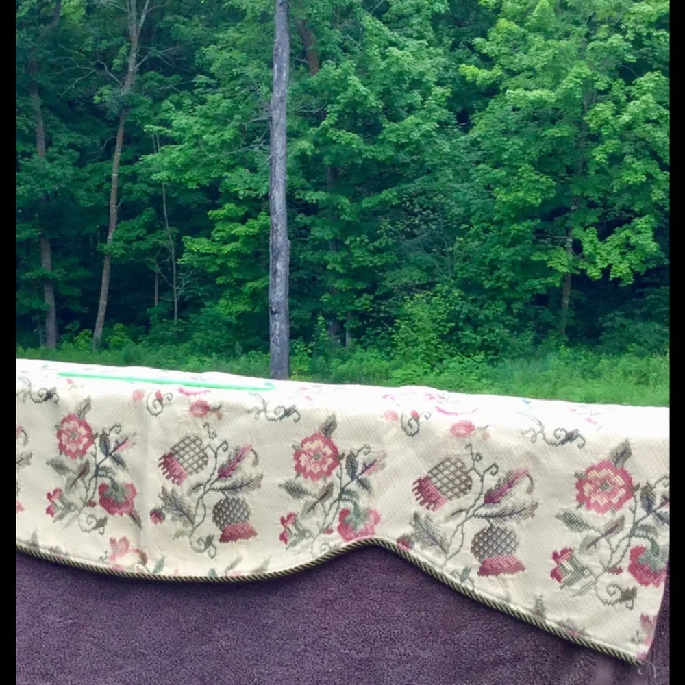 Valance TAPESTRY GOLD BOTANICAL Scroll Tapestry Cord 51” X 17” ⚜️